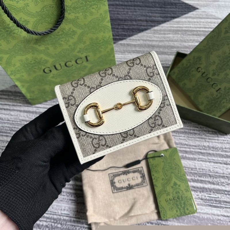G*u*i wallets & purse